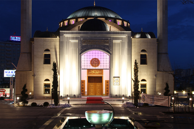 Mezquita Hasan Tanik, Ankara